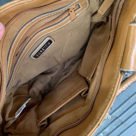 Purse - Picture 2 of 2